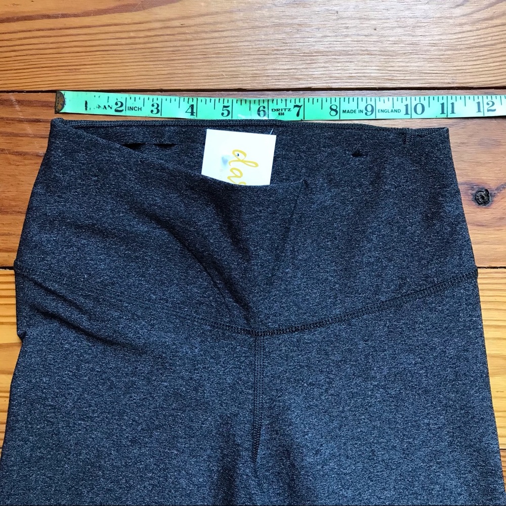 Nike Dri Fit Heather Grey Recycled Material Leggings, EUC, S - Picture 4 of 11